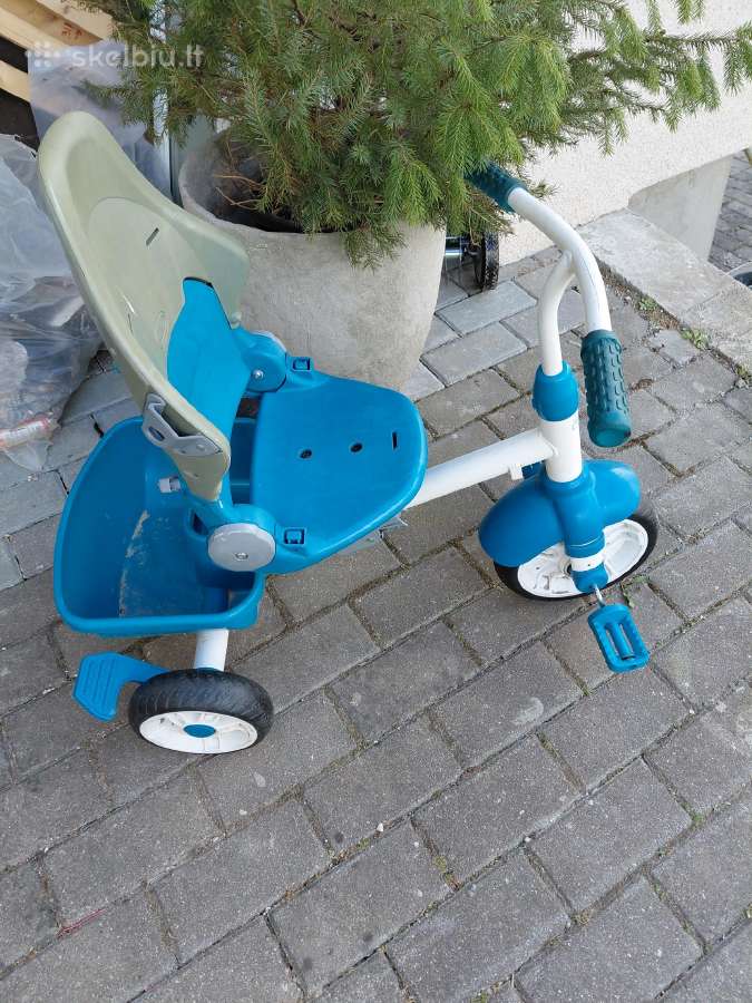 Naudotas triratukas ir medinis stumdukas