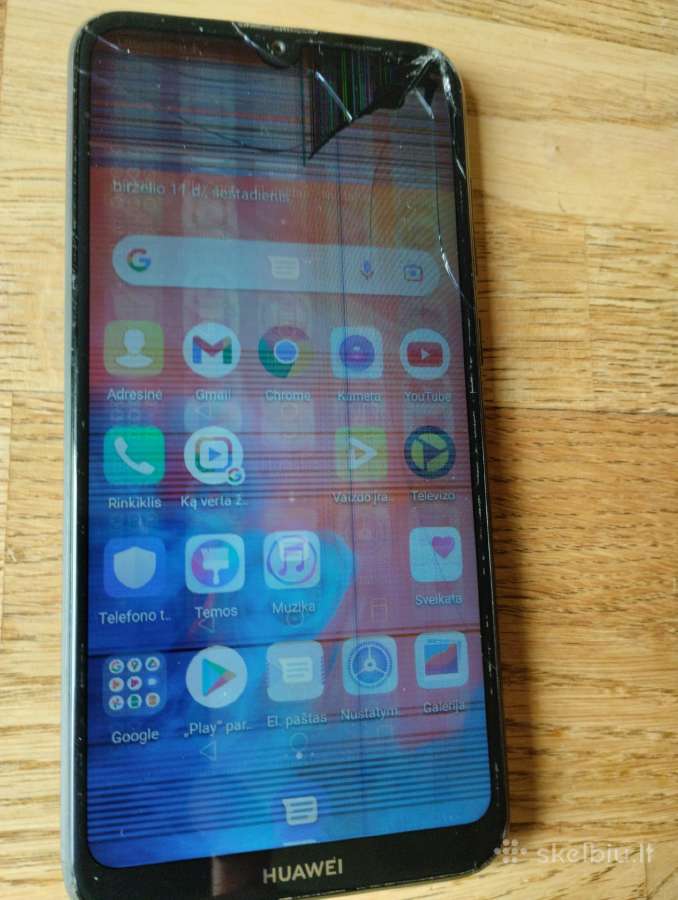 Telefonas Huawei Y7