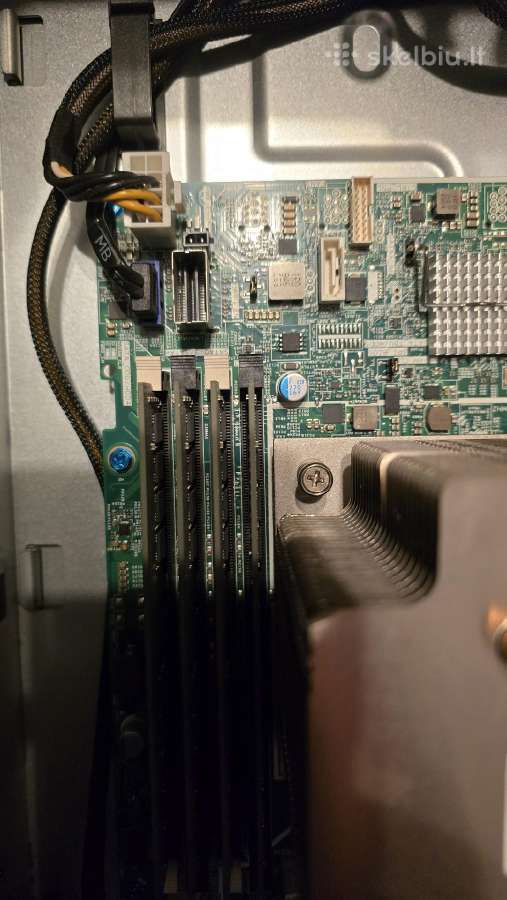 Dell Poweredge T330 E3-1220 V5 16gb H730 8x Lff - nuotraukos Nr. 10