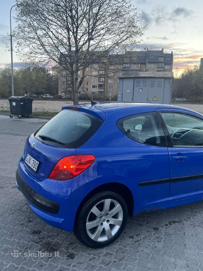 Peugeot 207