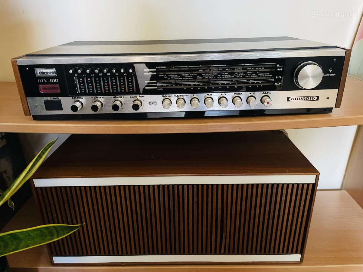 Grundig Rtv 400 + Duo-bass-box 402 (1969-1972)
