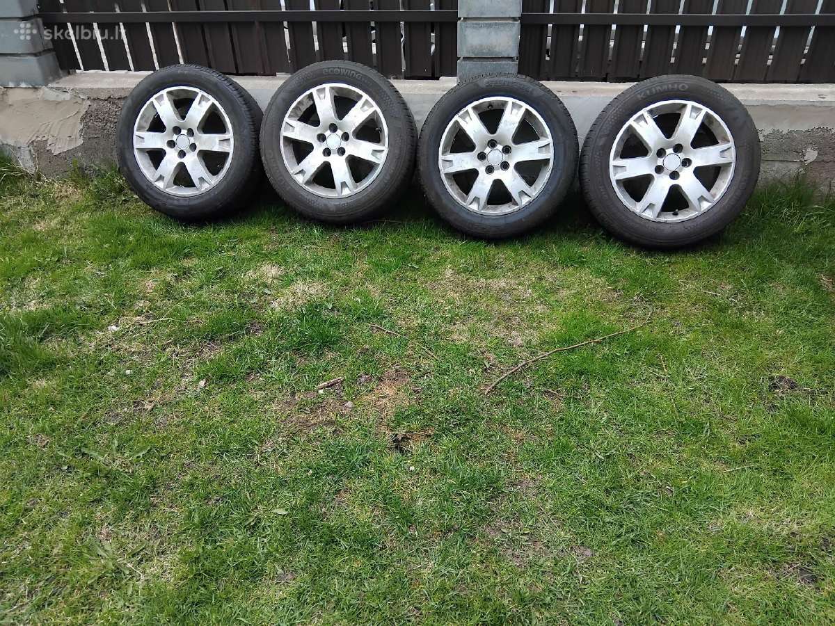 Originalūs Toyota ratlankiai su padangomis