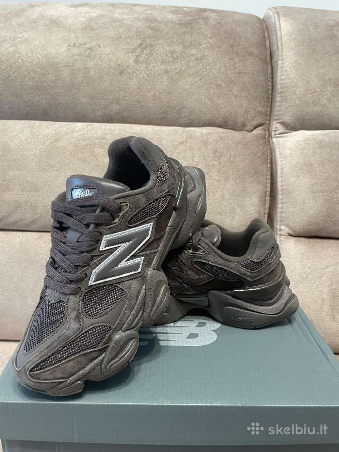New Balance chocolate