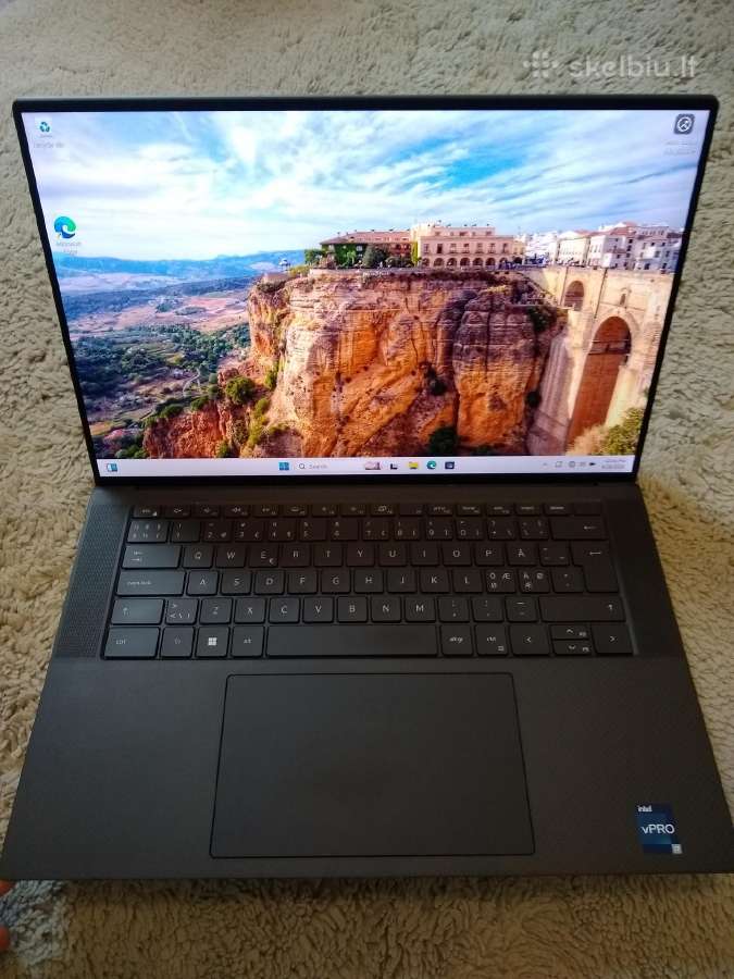 Precision 5570 4k+ Touch/i7-12800h