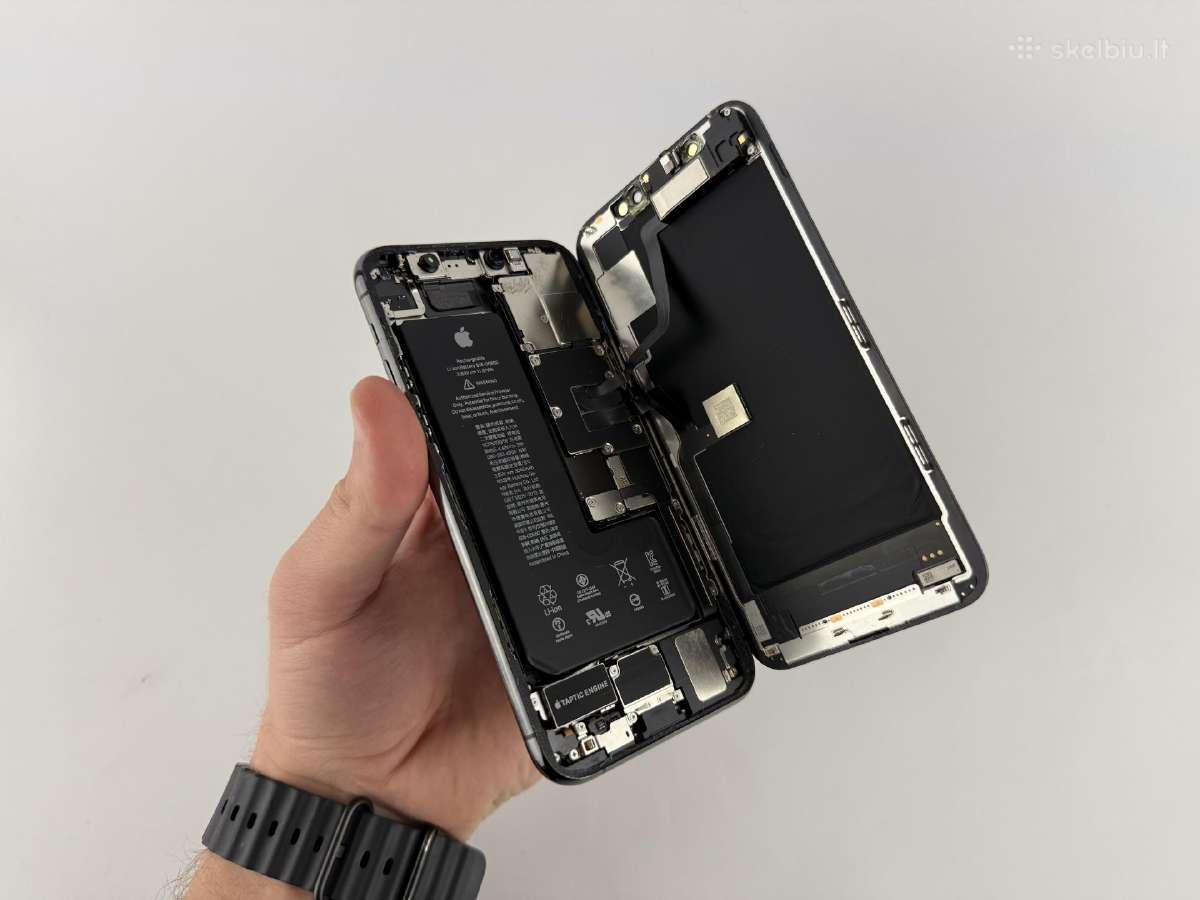 Dalys / Dalimis / Remontas - iPhone 11 Pro