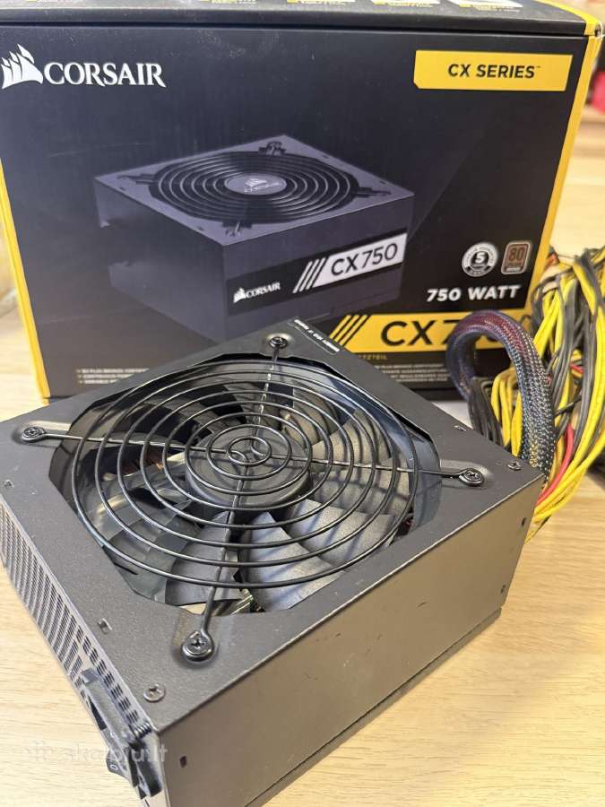 Furious Shark 1800 w Maitinimo blokas