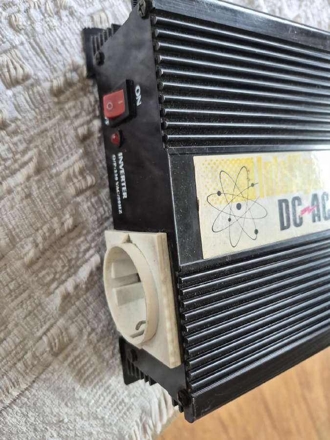 12/230v inverteris 700w - nuotraukos Nr. 5