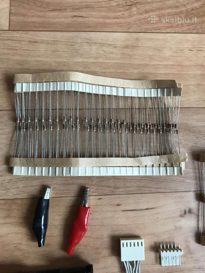 Elektrotechnikos komponentai - nuotraukos Nr. 3