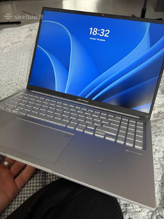 Asus Vivobook 16 M1605ya 16", Amd Ryzen 7, 7730u,