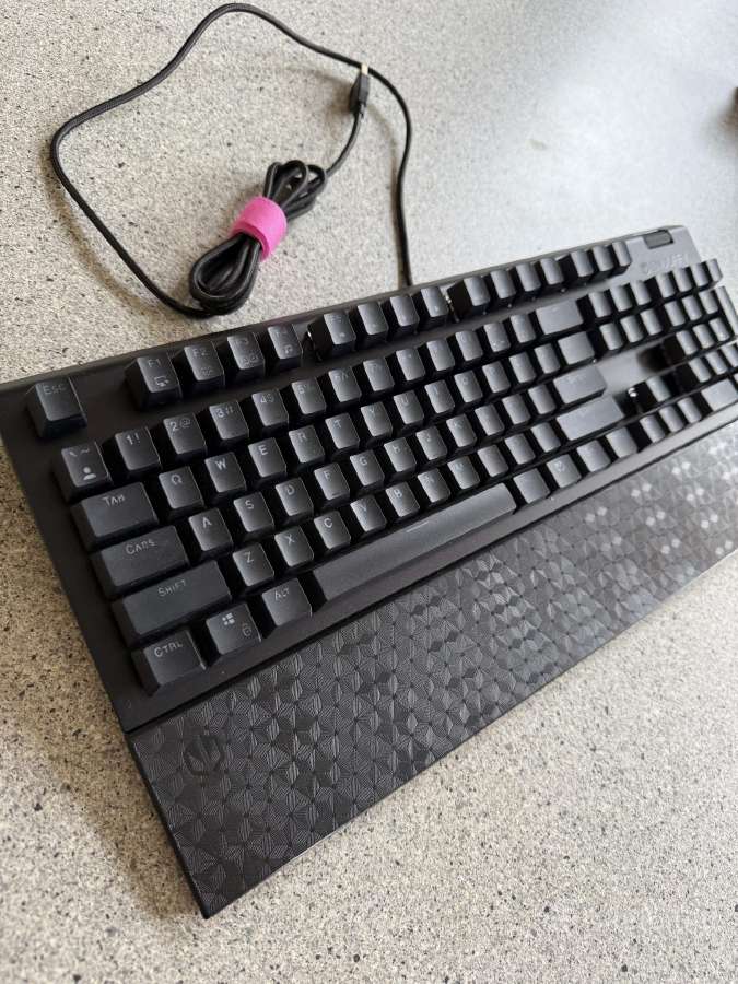 Endorfy Omnis Red gamer klaviatūra - nuotraukos Nr. 2