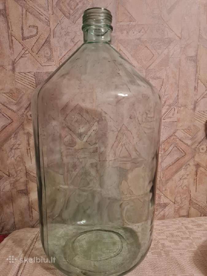 Parduodami du 20 ltr. stiklainiai (1- 15 e)
