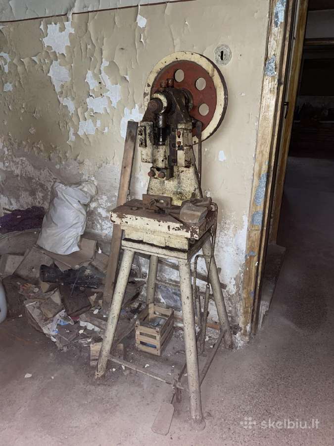 Mechaninis ekscentrinis presas