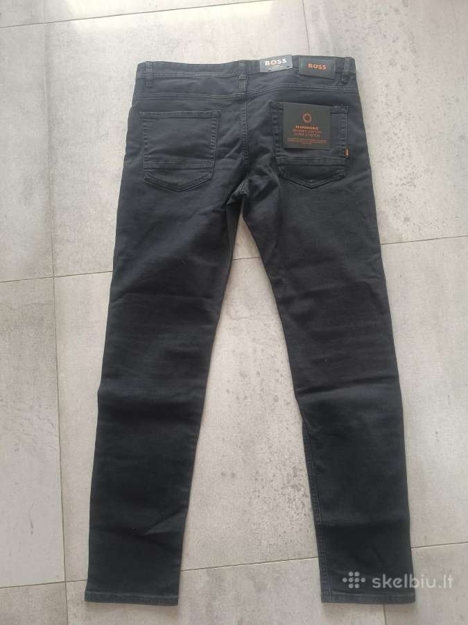 Hugo Boss W36 L32