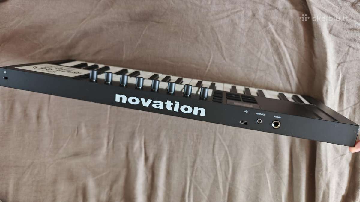 Novation Launchkey 37 Mk4 - nuotraukos Nr. 2