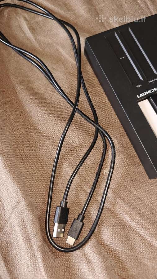 Novation Launchkey 37 Mk4 - nuotraukos Nr. 4
