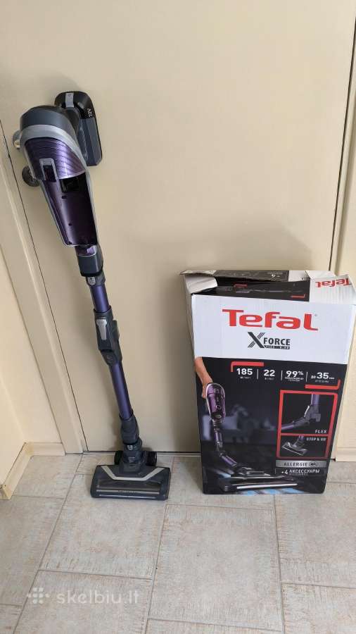 Parduodu mažai naudotą surblį-šluotą Tefal