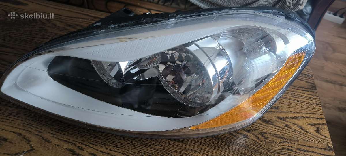 Volvo XC60 prekinis žibintas