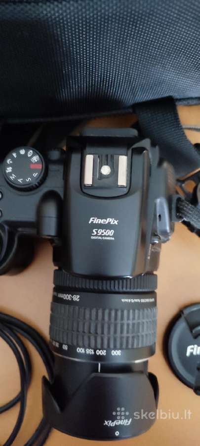 Parduodu fotoaparatą Fuji