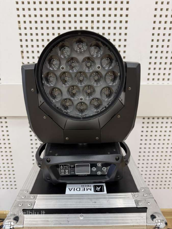 4 vnt. 19x15w Wash kartu su 2-iem case