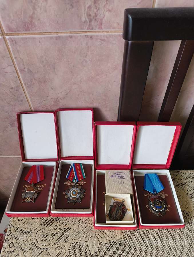 CcccCCCP ordinas su dokumentu ir dėžute - 4 vnt.