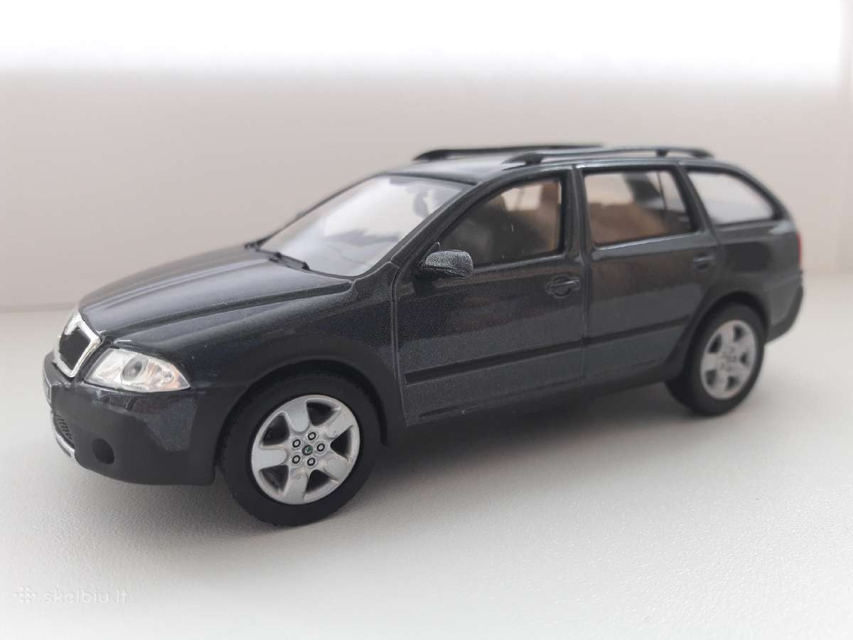 1/43 modeliukai Skoda Octavia Scout