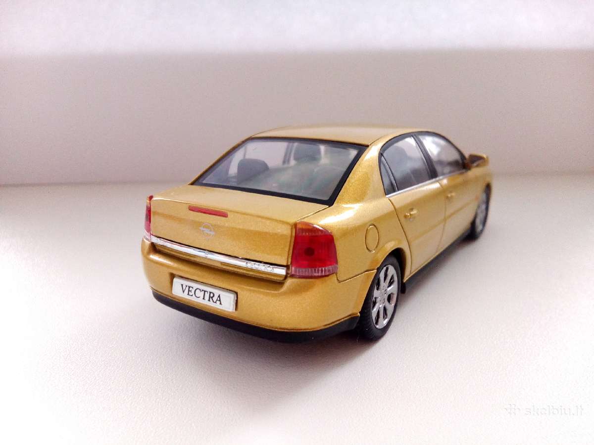 1/43 modeliukai Opel Vectra C sedan - nuotraukos Nr. 3