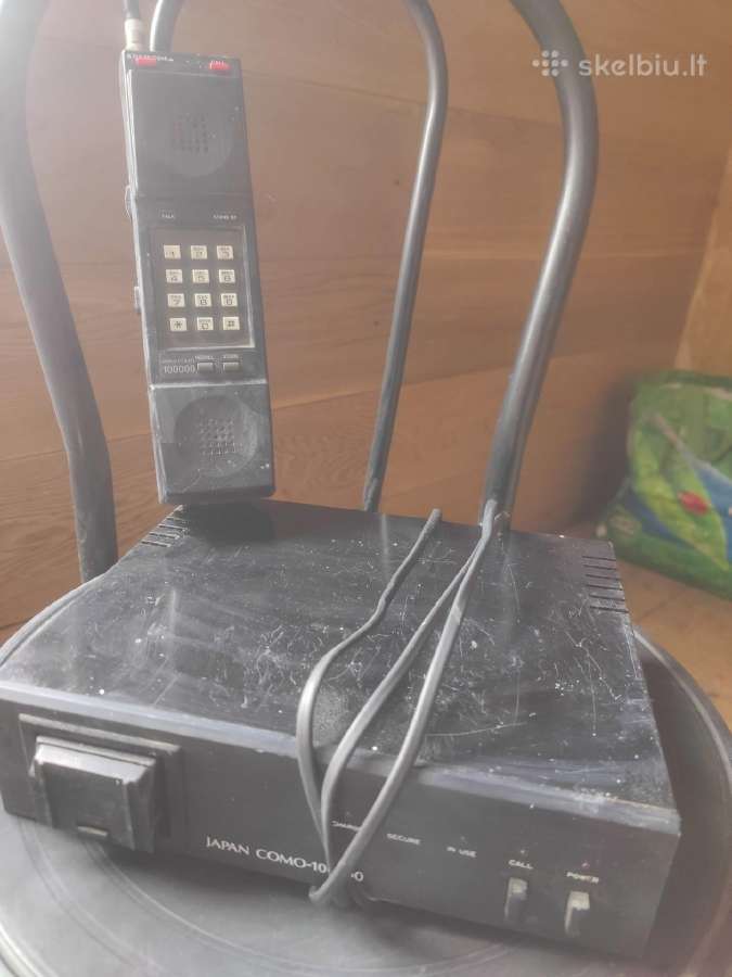 Telefonas senas