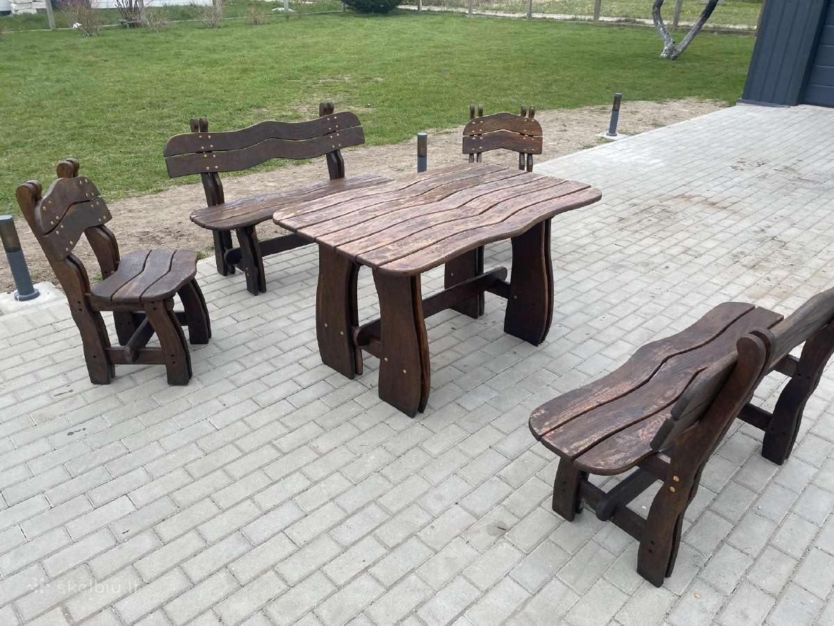 Lauko baldai iš ąžuolo
