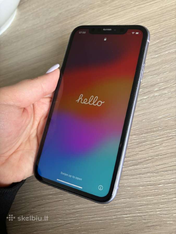 iPhone 11
