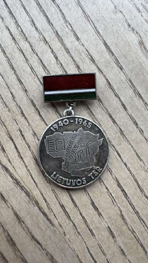 Už darbo nuopelnus