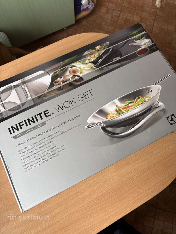 Keptuvė Elektrolux Infinite Wok