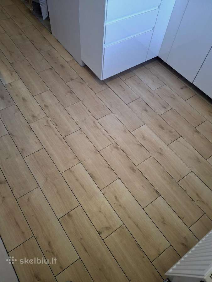 Plytelių klijavimas - nuotraukos Nr. 12