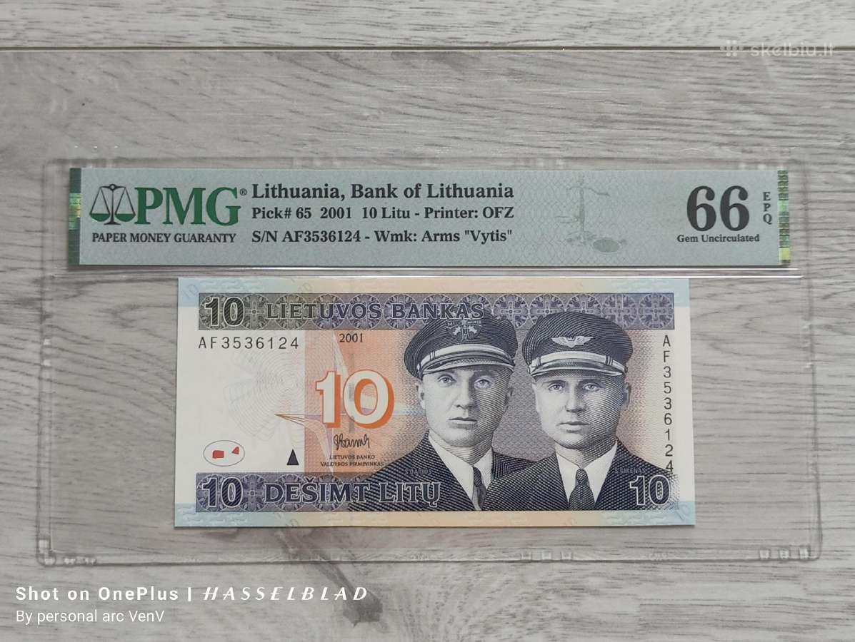 10 litų 2001 Pmg66