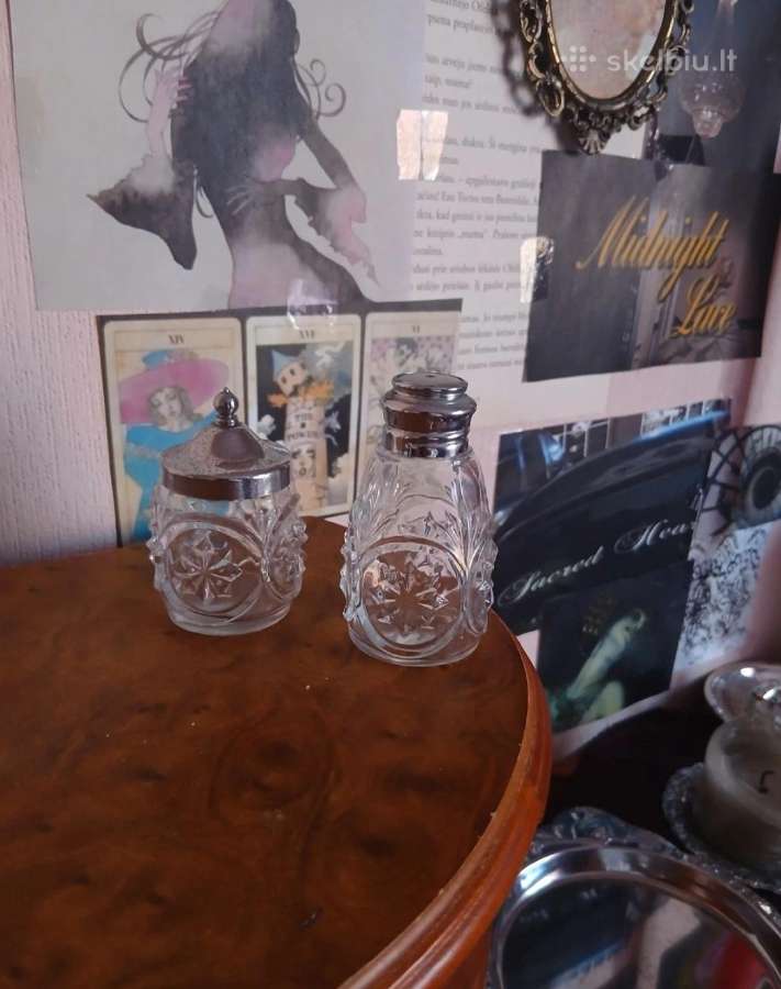 Stikliniai buteliukai