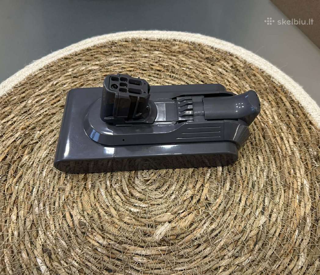 Nauja dulkių siurblio Dyson V12 baterija