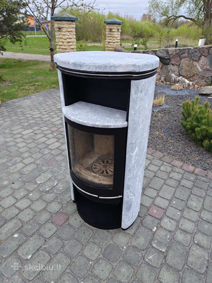 Skan-masyvi su muilo akmens apdaila krosnelė