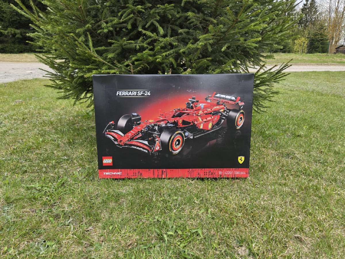 Lego Technic Ferrari Sf-24