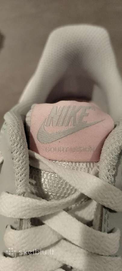 Nauji Nike bateliai - nuotraukos Nr. 2