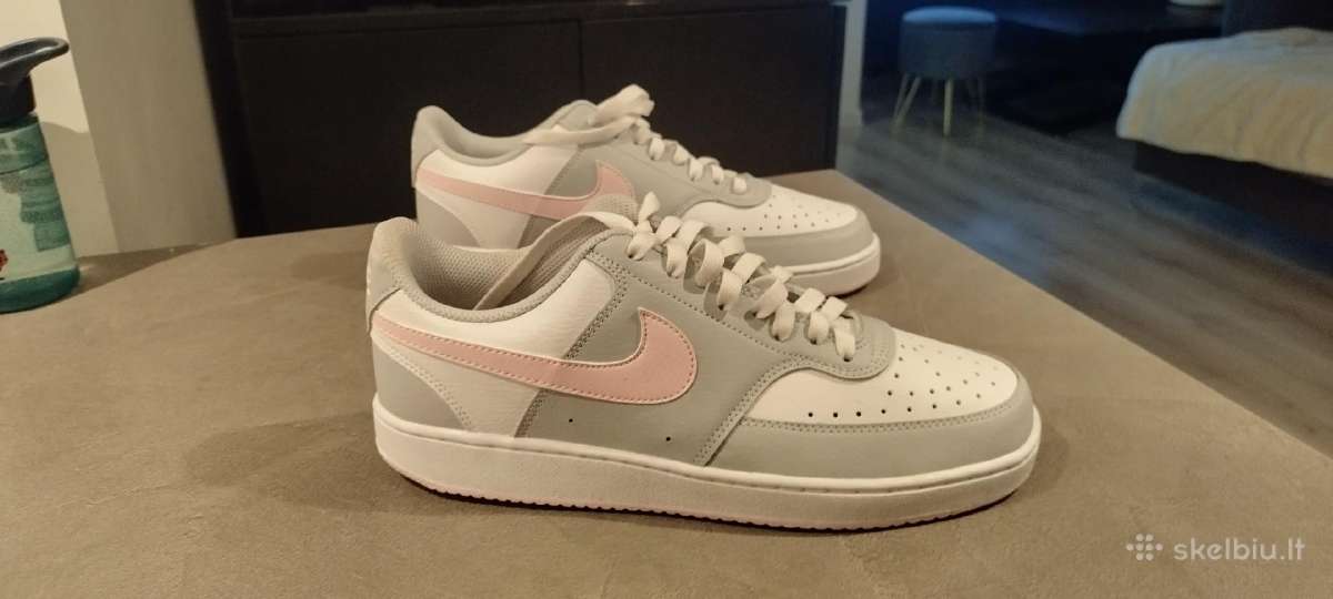 Nauji Nike bateliai - nuotraukos Nr. 4