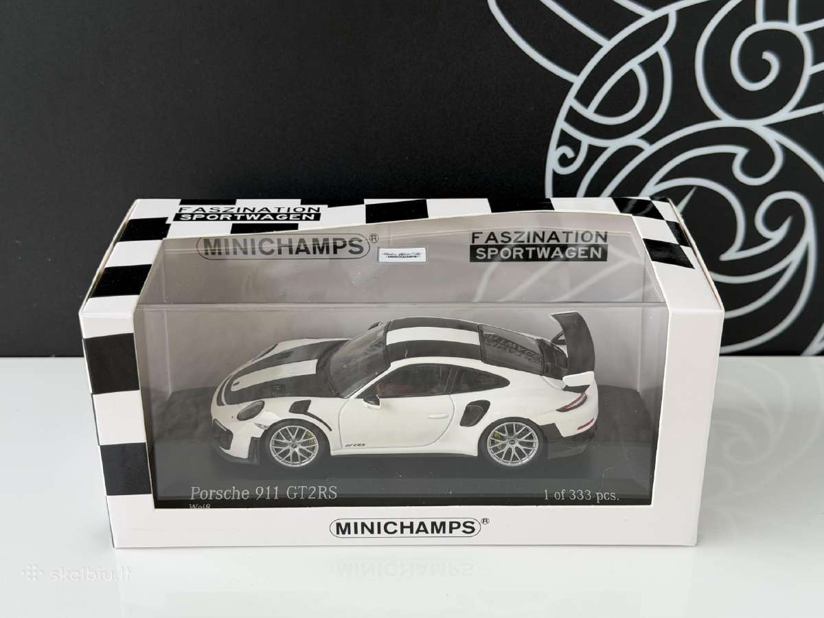 Porsche 911 Gt2 RS 1:43