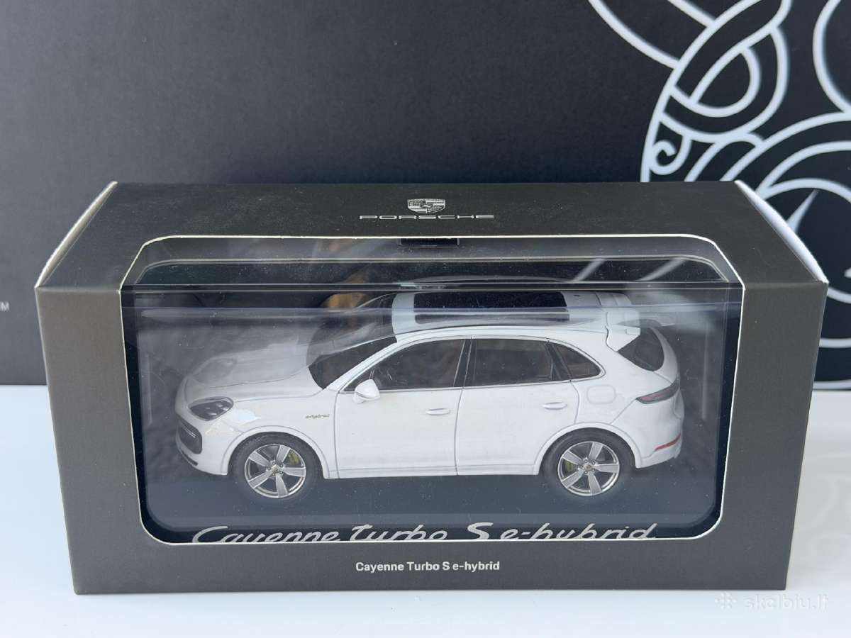 Porsche Cayenne Turbo 1:43