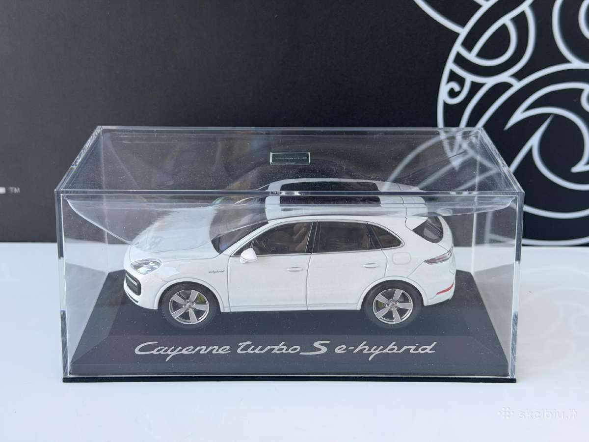 Porsche Cayenne Turbo 1:43 - nuotraukos Nr. 2
