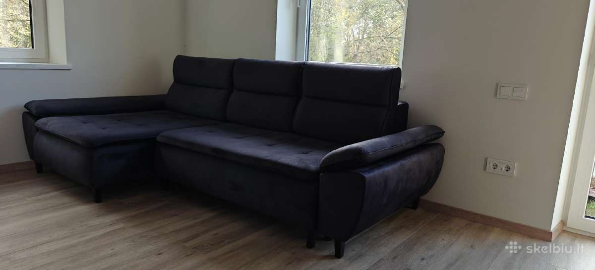 Kampinė sofa