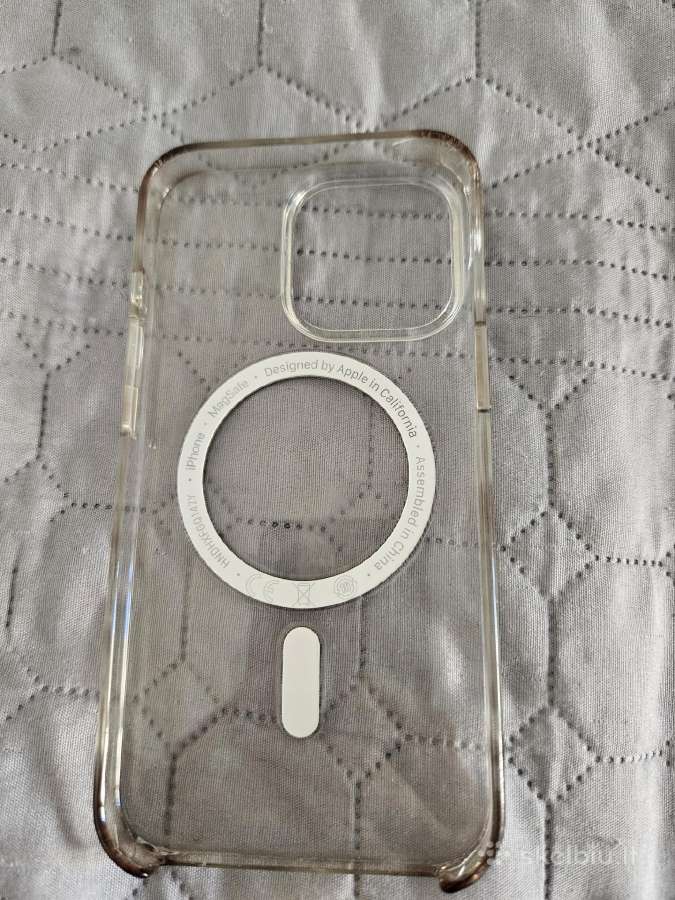 iPhone 13dėkliukas