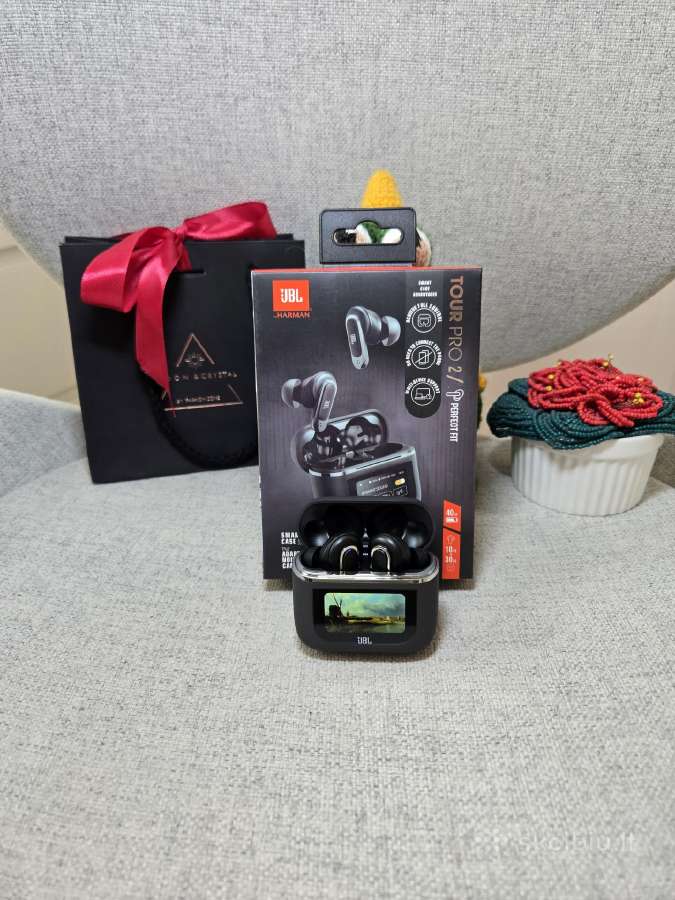Jbl Tour Pro 2