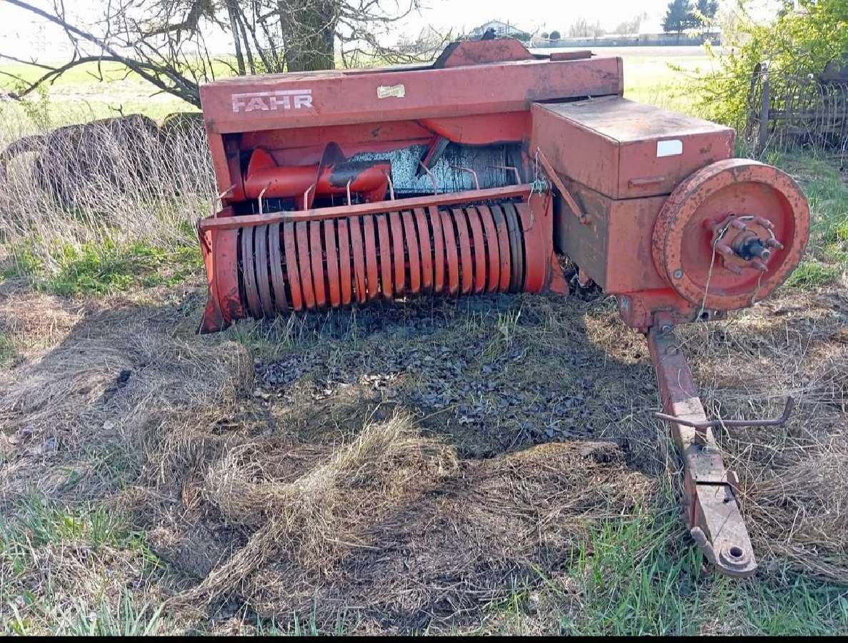 Presai sieno .Simpa .famarol.deutz -fahr.j - nuotraukos Nr. 19
