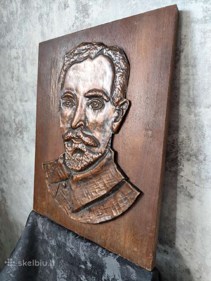 Tarybinių laikų bareljefas