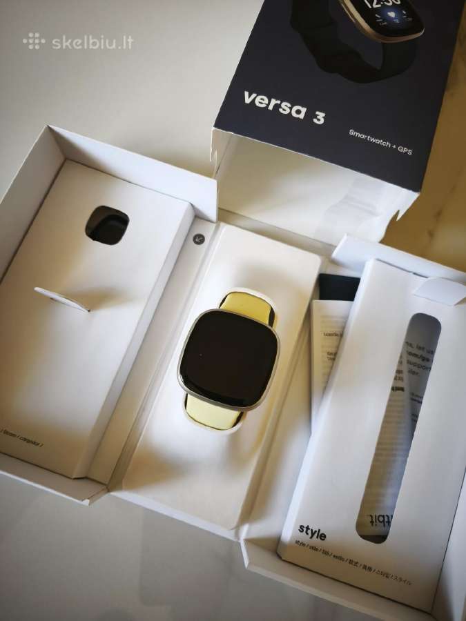 Fitbit versa 3 išmanusis laikrodis