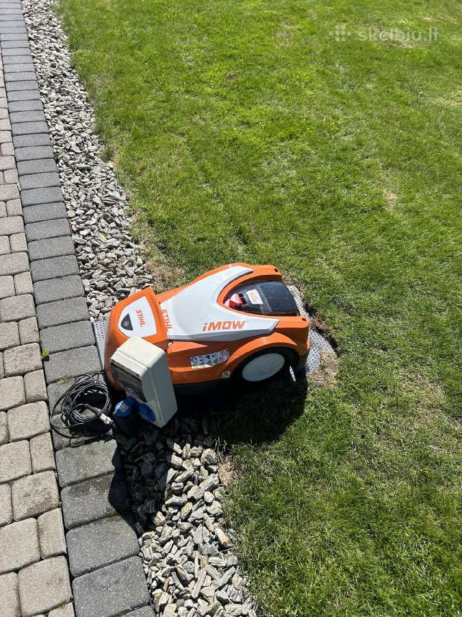 Vejos robotas Stihl Rmi422