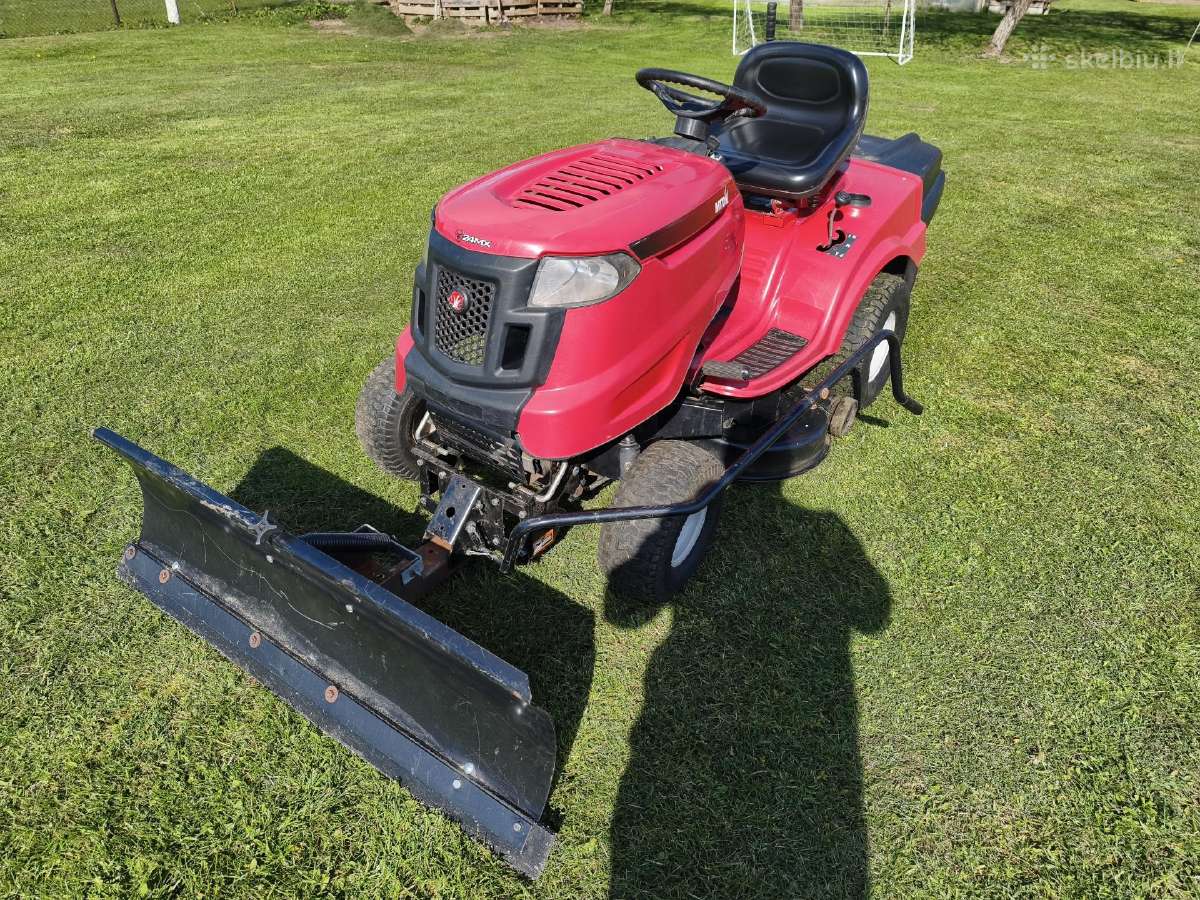 Vejos traktorius Mtd Le130